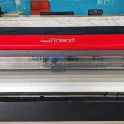 Roland VersaEXPRESS RF-640 8-Color Large-Format Inkjet Printer